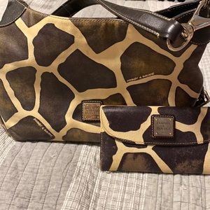 Used Dooney and Bourke purse with matching wallet